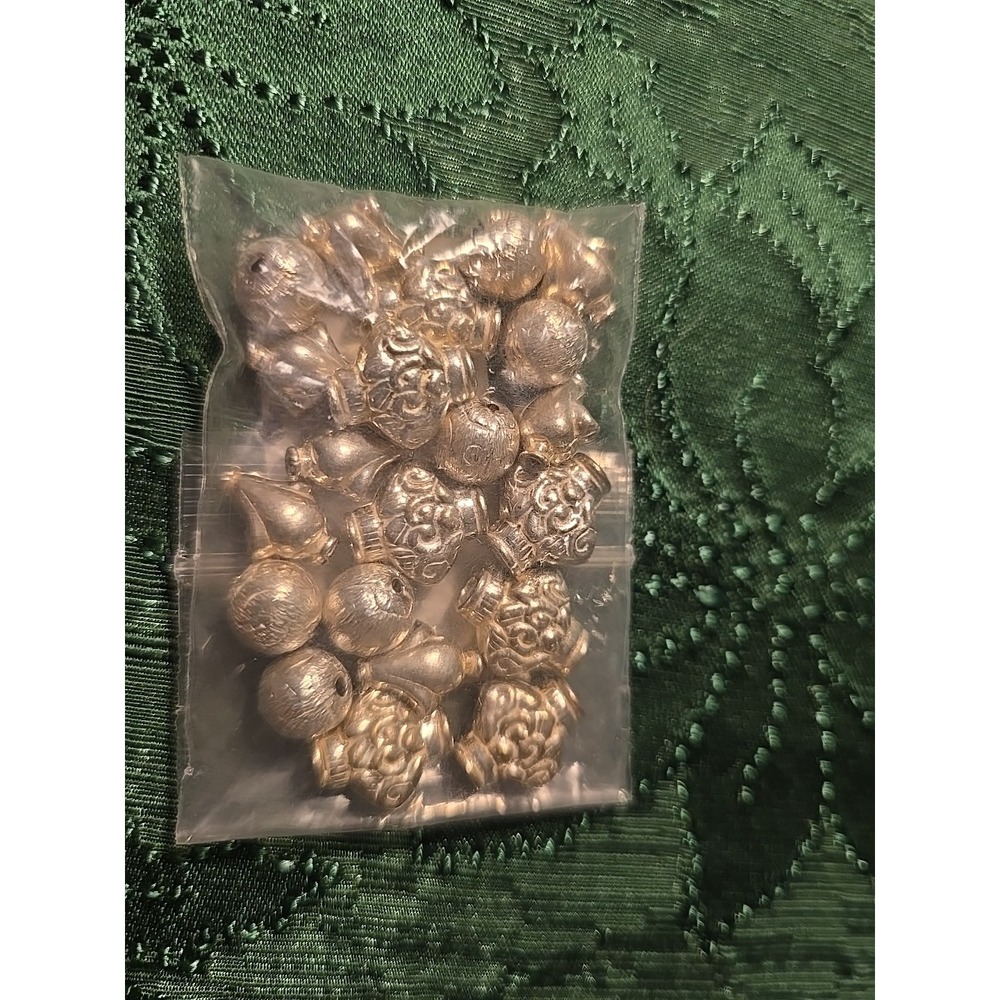 Antique Silver Plated Copper‎ Beads Assorted Charms #158 Bundle W/ Others Listed